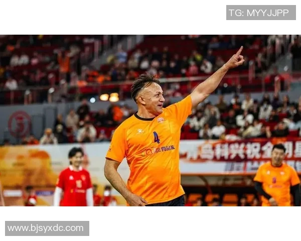 全球顶尖足球明星的魅力与风采解析